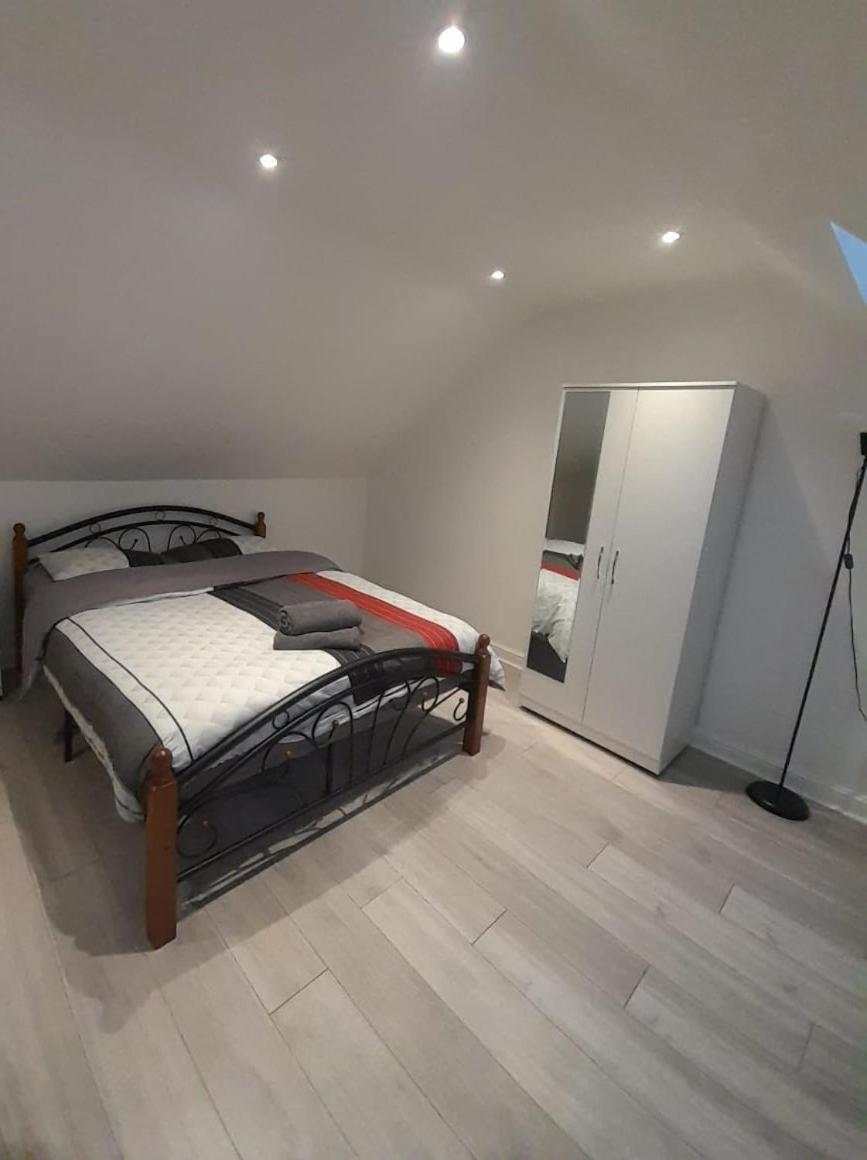 Baraka House Royal Victoria Apartman London Kültér fotó