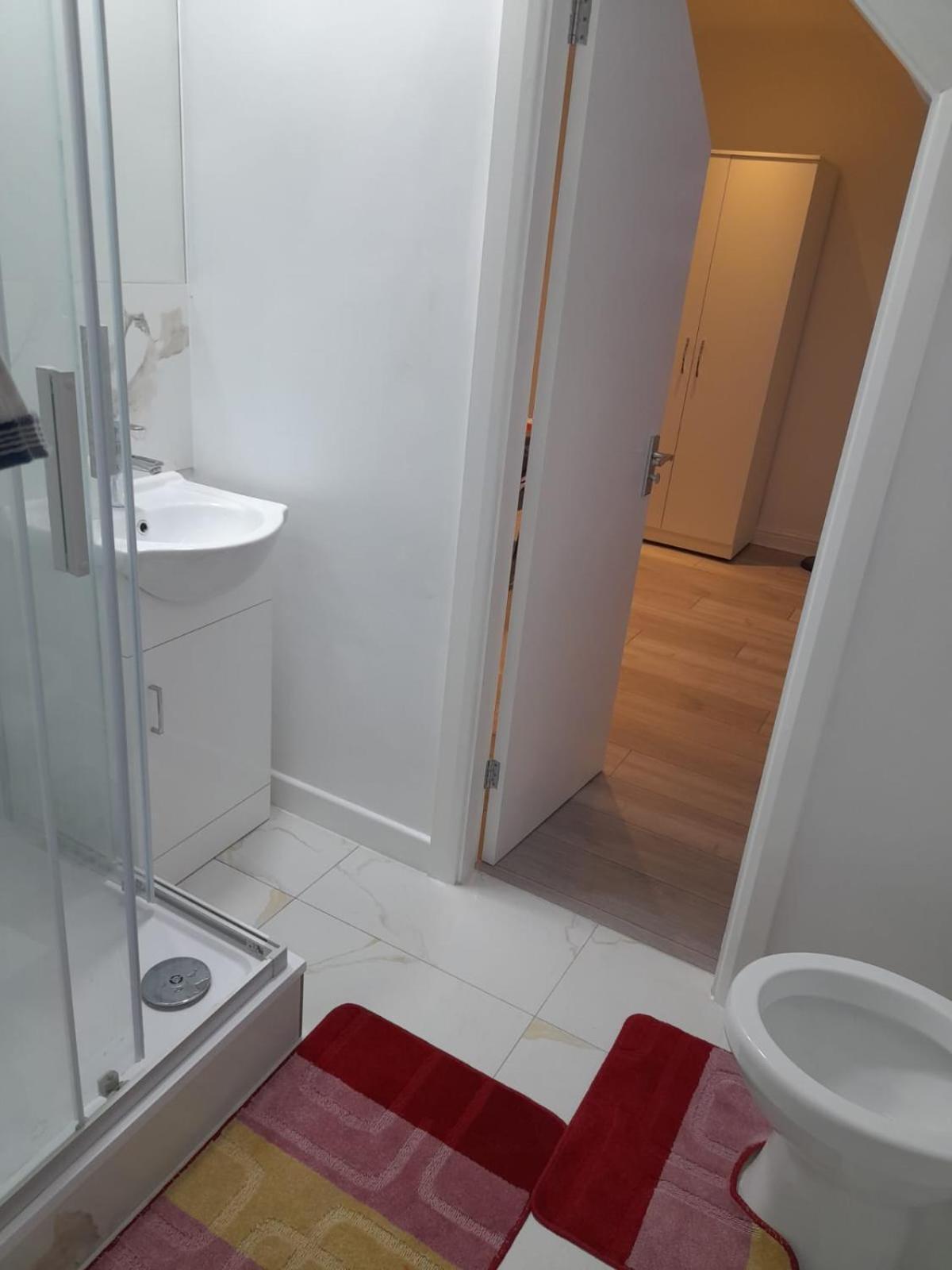 Baraka House Royal Victoria Apartman London Kültér fotó